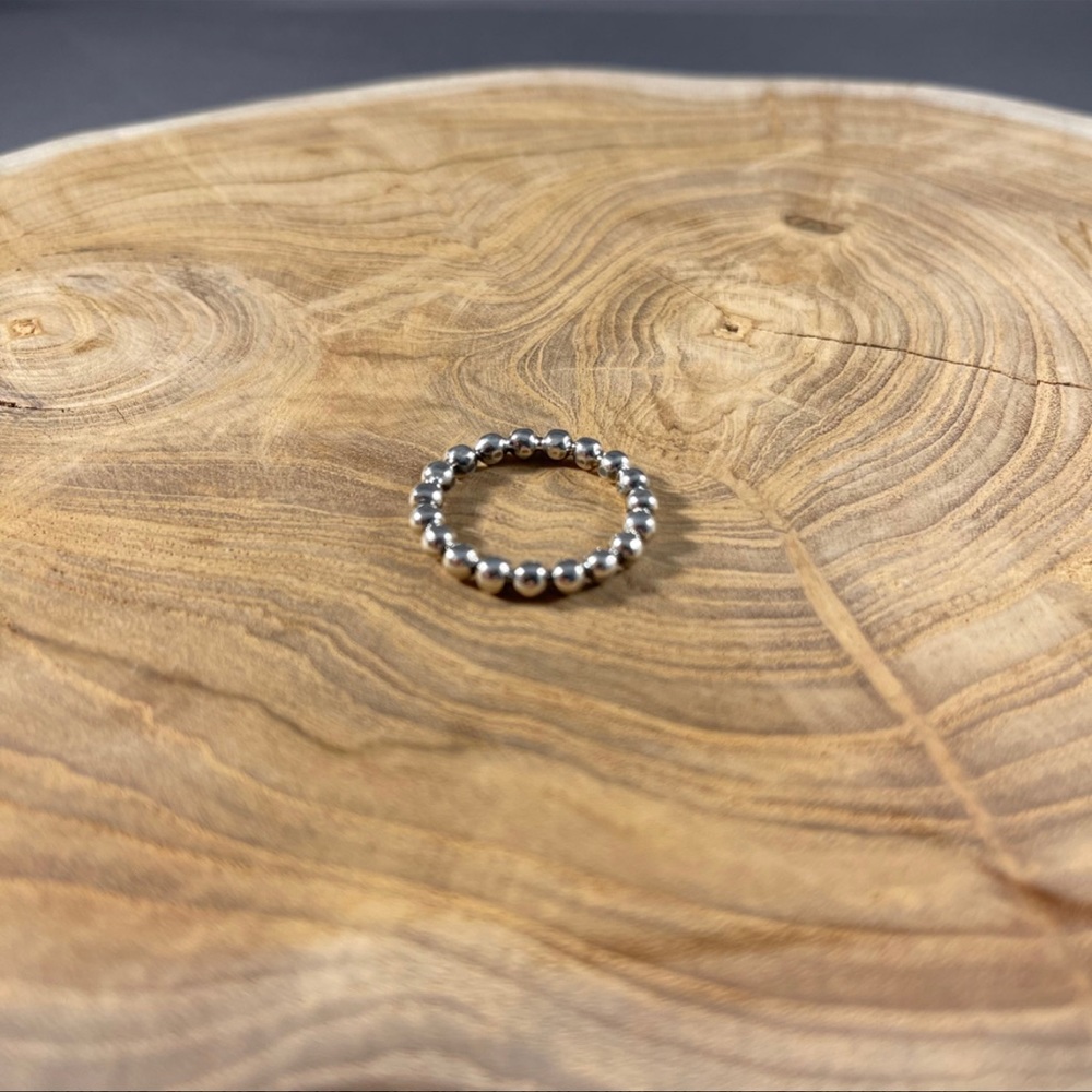 Handmade sterling sliver pearl stacker 💍🤍!!
